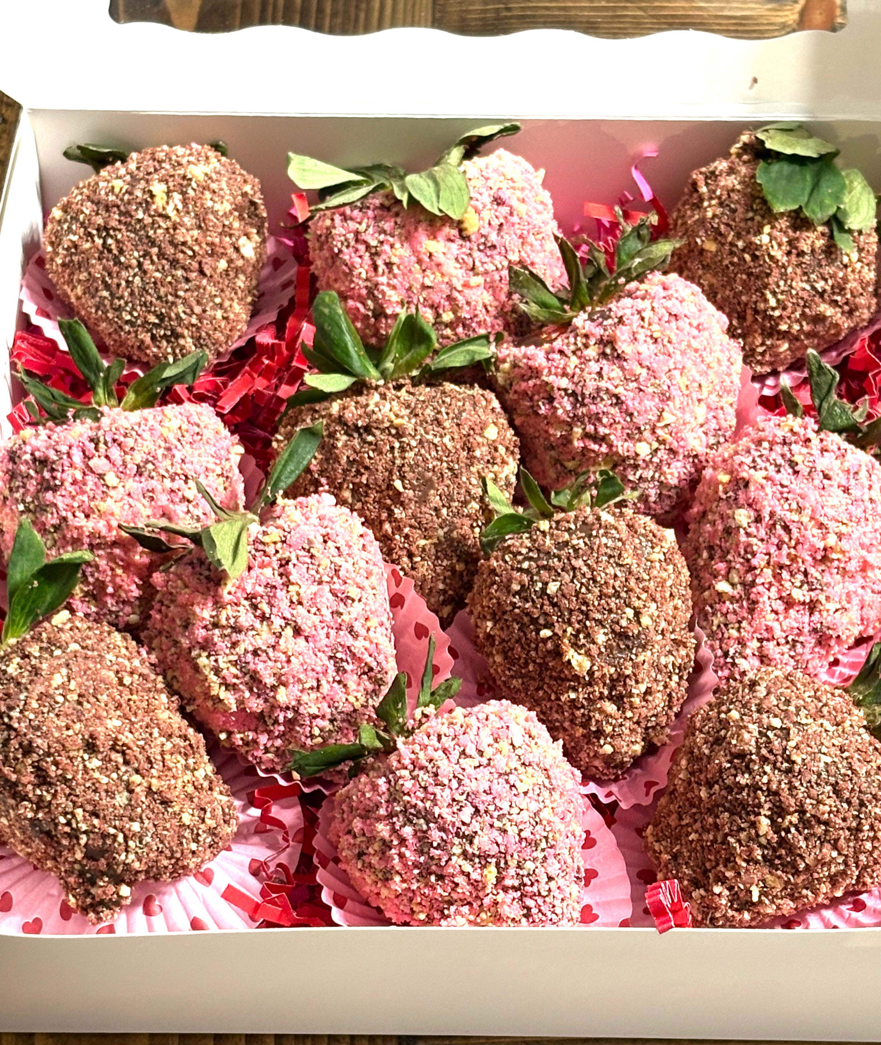 Chocolate-Dipped Strawberries (IN-STORE PICKUP ONLY )